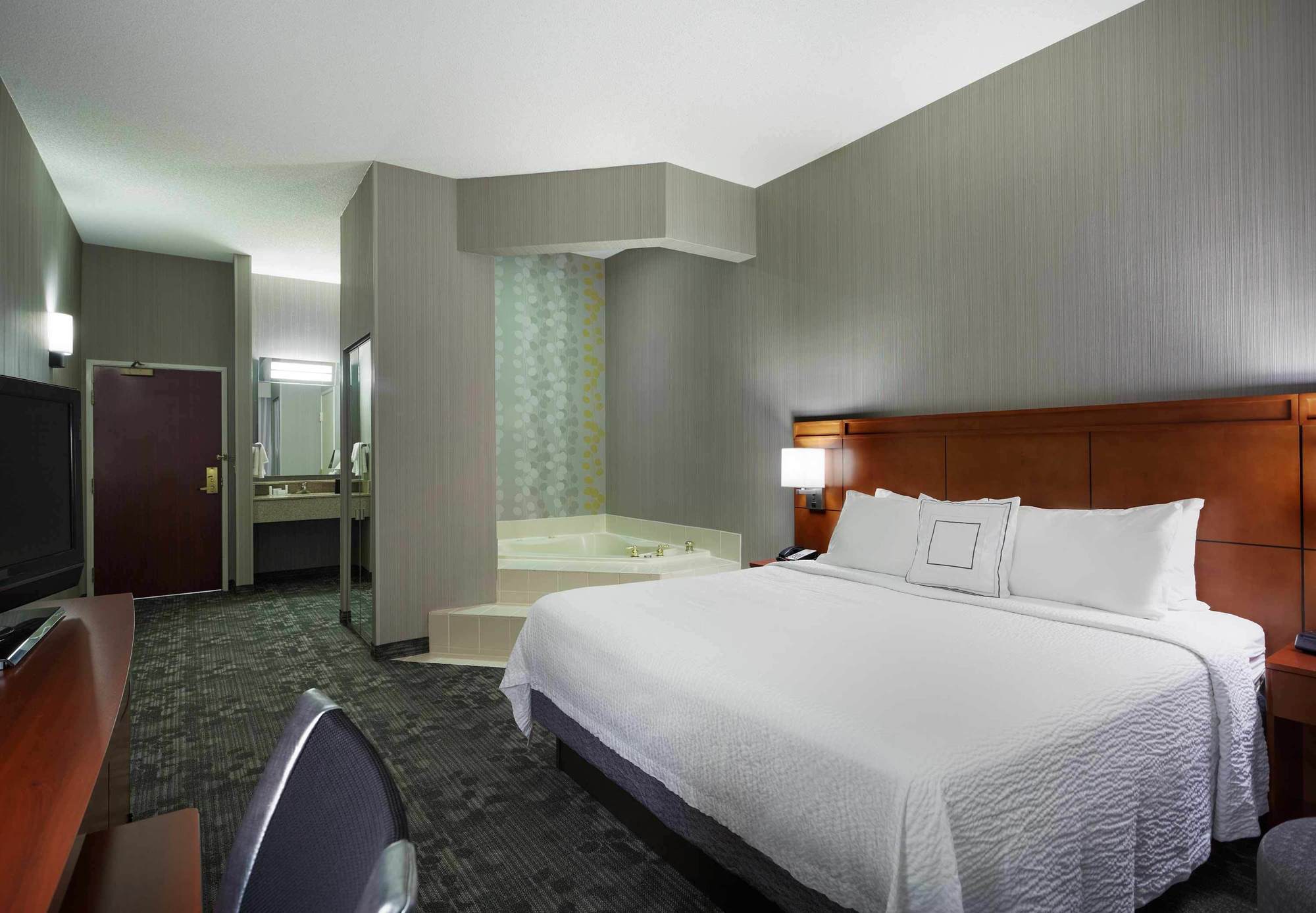 Courtyard Chicago St. Charles Hotell Saint Charles Exteriör bild